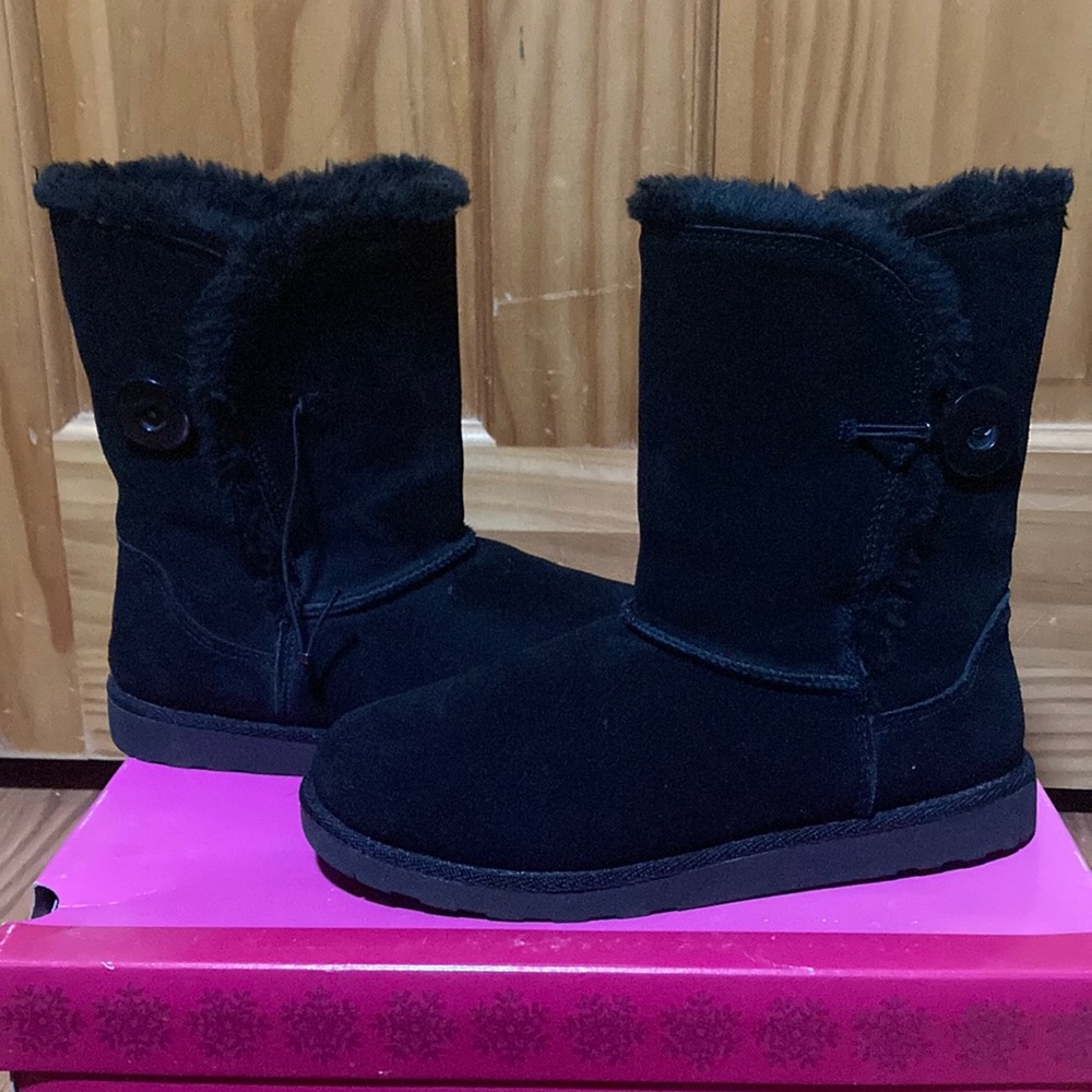 So Black Suede Boots